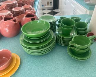 #115 -  - Homer Laughlin Harlequin Fiestaware 