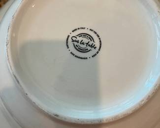 #94 - $880 - 101 pieces of "Sur La Table" Harvest fruits grape/pear/apples set of china Made in Italy. 