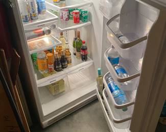 #65 - $200 Kenmore refrigerator upper freezer 2009