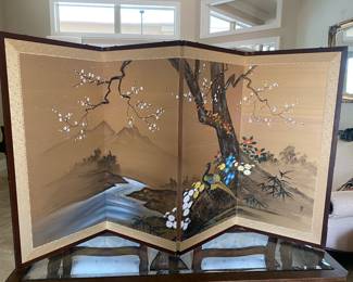 #29 - $125 - Oriental screen 