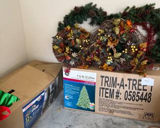 Assortment of fabulous wreaths