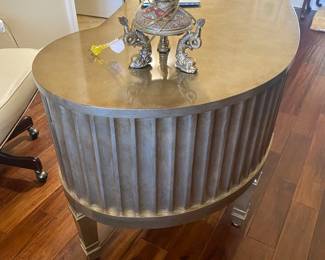 #30 - $300 - Kidney bean shapped gold desk by Hooker 57x26Dx30T-has a locking key. 