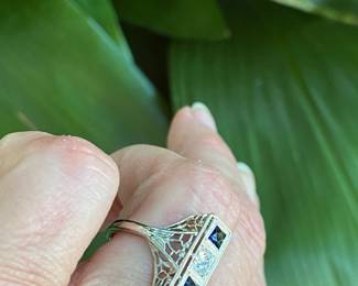 #84 - $700 - Art Deco antique ring sapphires & diamonds - 18kt white gold 3.5 grams. Size 5.5