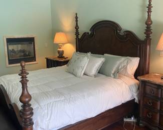 #56 - $1000 Thomasville Tuscany Hills King bed with four post 
