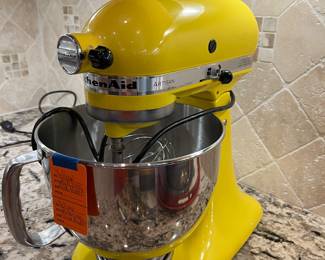 #125 - $120 - Yellow kitchen aid 