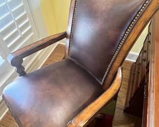 $195 Bradington Young leather wooden office chair on casters 23 1/2 W x 20 D x 43G
