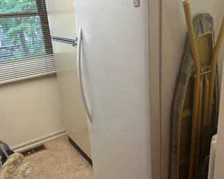 Freezer Seems To Be Working Great Top Freezer Fridge Working Good also No Ice Maker