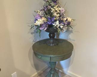Round Table  and Floral
$28.00 Table