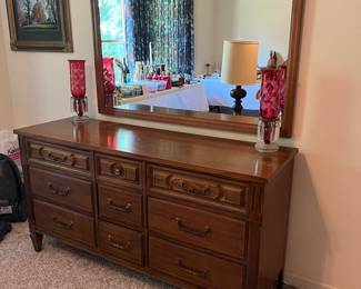 Dresser With Mirror 
$165.00