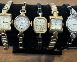 Gold Ladies Wrist Watches