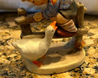 Hummel Goebel Collectible Figurine: Barnyard Hero