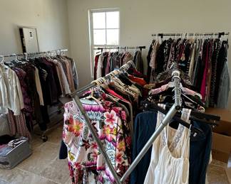 Women's Clothing Sizes Small, Medium, 6