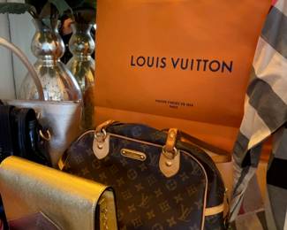 Calabasas Luxury Estate Sale: Louis Vuitton, Dior, Gucci, Valentino and More!