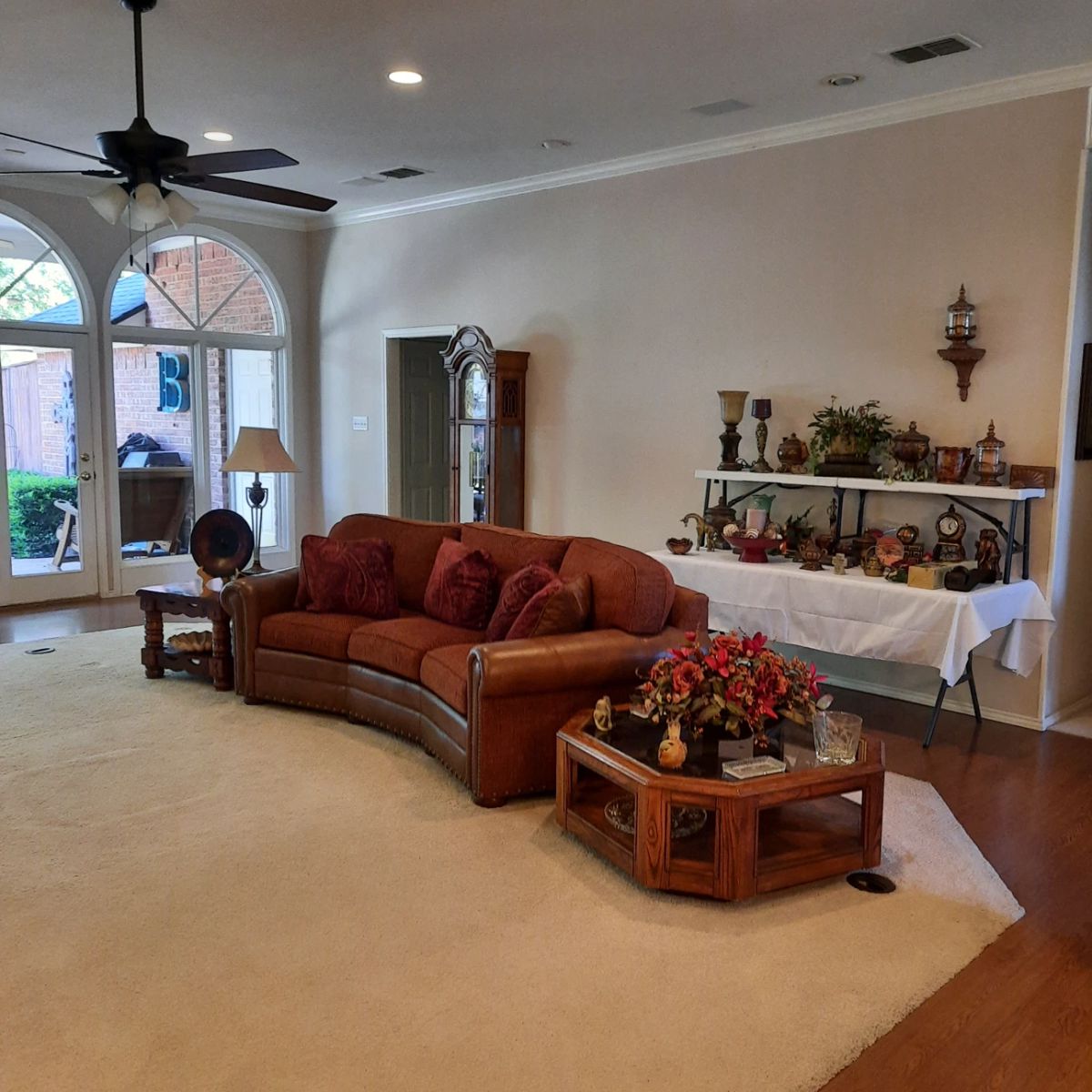 BEAUTIFUL ESTATE SALE IN REGAL PARK starts on 6/13/2024