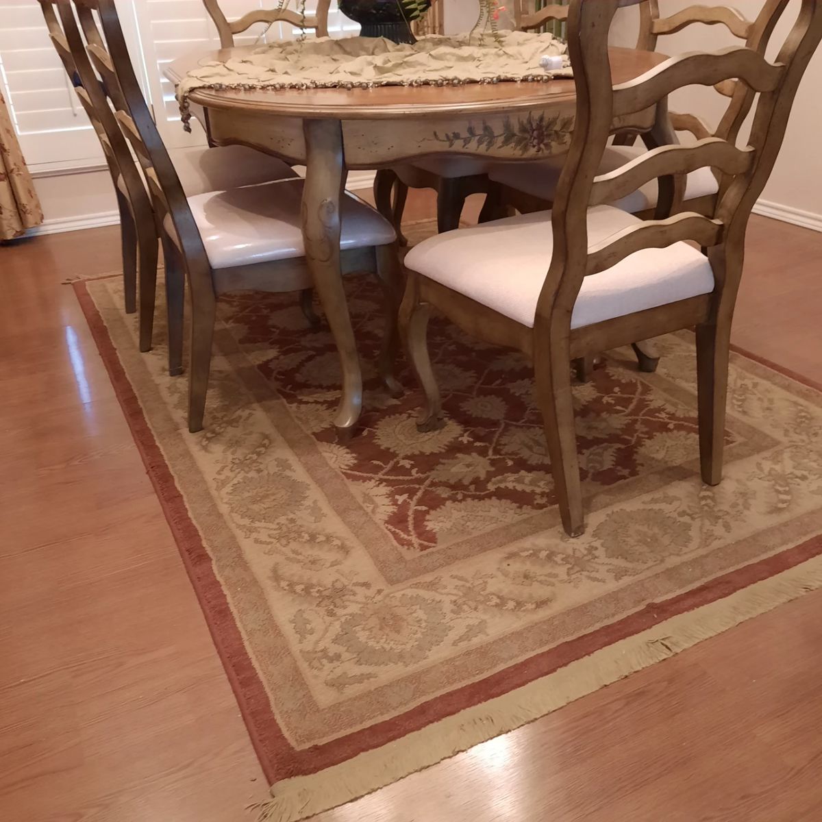 BEAUTIFUL ESTATE SALE IN REGAL PARK starts on 6/13/2024