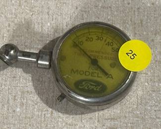 FORD TIRE GAUGE