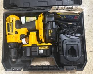 DEWALT TOOL