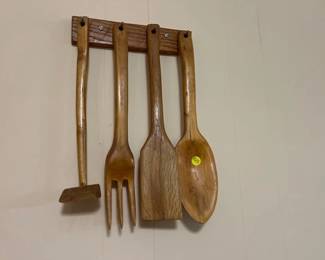 HANDMADE BY LC TAYLOR WOODEN UTENSILS