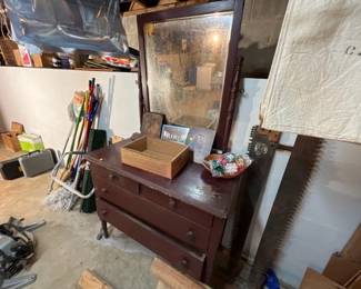 VINTAGE DRESSER WITH MIRROR