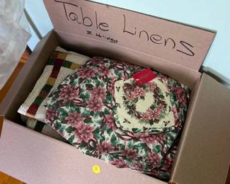 BOX OF TABLE LINENS