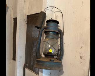 VINTAGE LANTERN