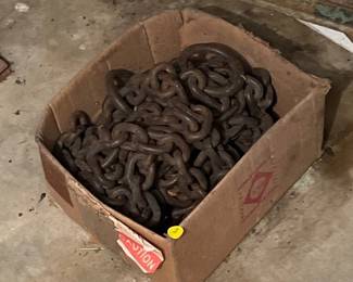 BOX OF CHAIN