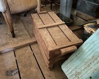 WOODEN BOX