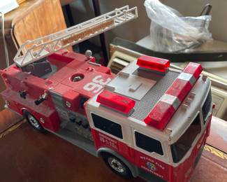 Childrens firetruck toy 