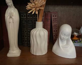 Ceramic figures