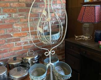 Metal plant stand 