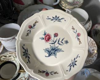 White, pink, blue floral decorative ceramic plate 