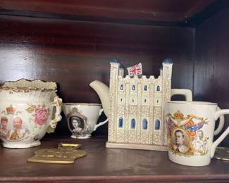 Royal family collectable ceramic dishware, with faces and dates