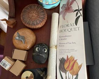 Assorted trinket boxes