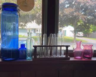 Glass vials with stand, assorted colored glassware 