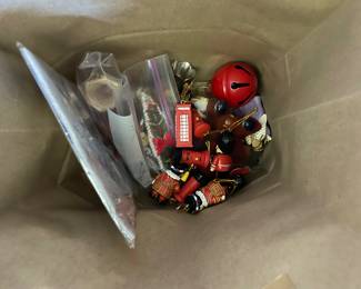 Box of assorted Christmas decorations in upstairs bedroom 