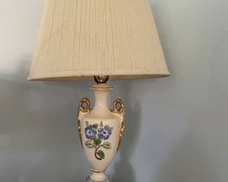 Decorative floral, white, gold lamp 