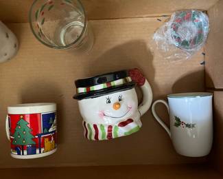 Box of assorted Christmas decorations in upstairs bedroom 