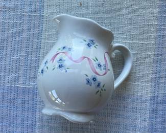 Dainty white scallop edge gravy boat with ribbon, blue floral details