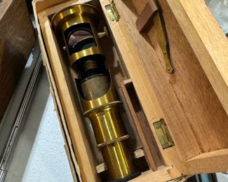 ANTIQUE FIELD MICROSCOPE 