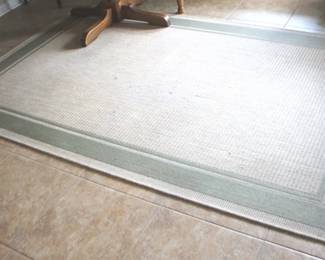 32 - Rug, 58.5 x 91.5
