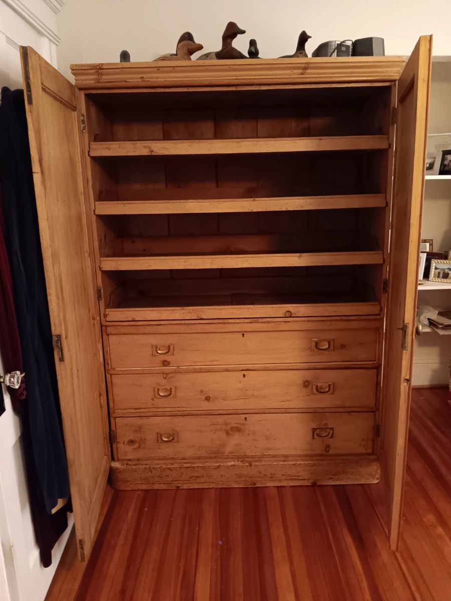 Perfect Penfield Estate Sale in Fairport, NY starts on 6/14/2024