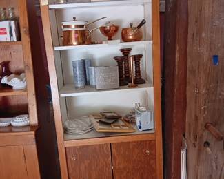 Native American art, plates, copper pieces.