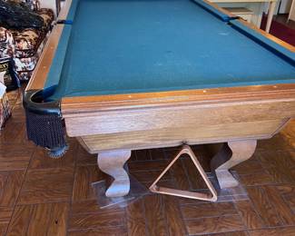Pool table