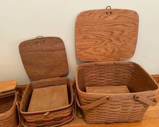 Picnic Baskets With Small Tables Inside