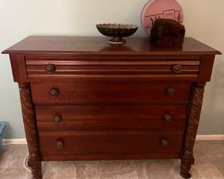 Vintage four-drawer dresser/chest of drawers by Croquet.