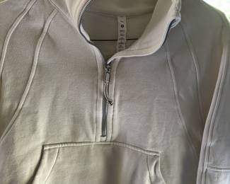 Lululemon Women's Cream Cropped Sweatshirt