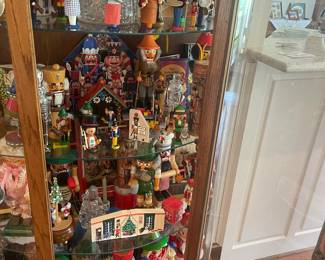 Dozens of wonderful Steinbach Nutcrackers and associated books, music boxes and tins.