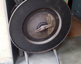 Stanley Strapping System Strap Dispenser Cart Including Strapping Tools