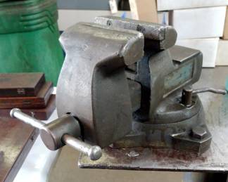 5" Bench Vise