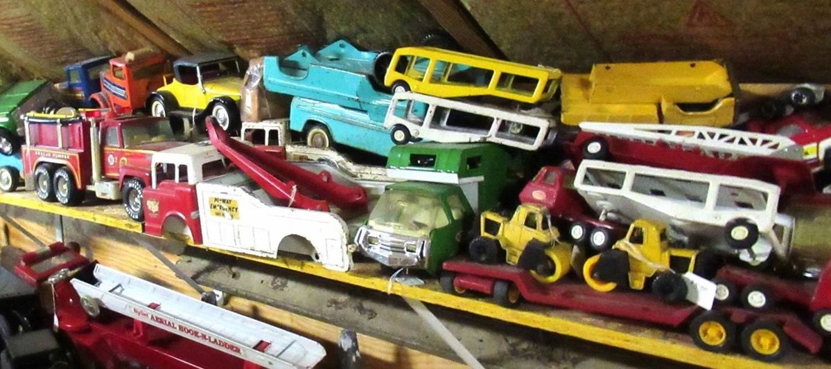 Anderson Estate Auction (Live) in Almont, MI starts on 6/27/2024